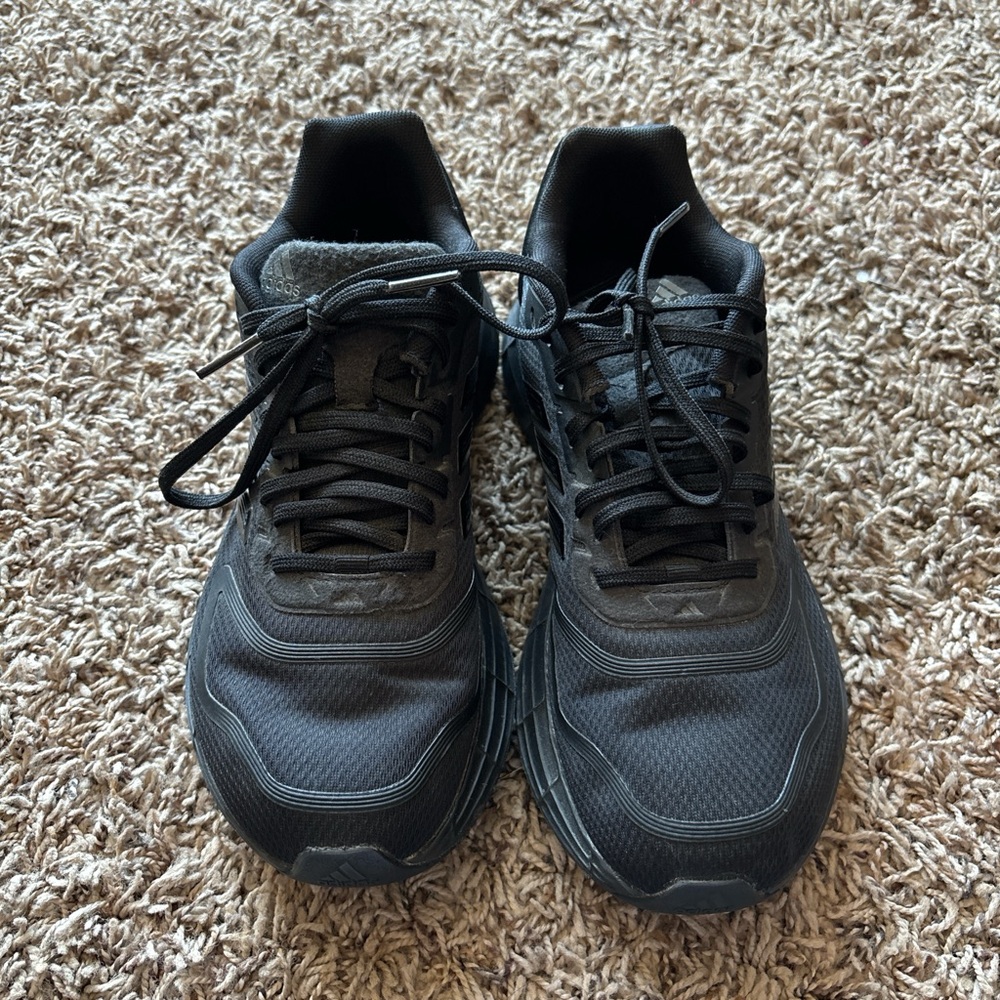Men's Black Athletic Shoes